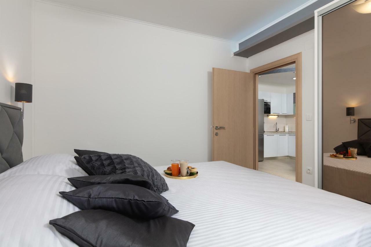 Villa Apartments Kordic Kaštela Exterior foto